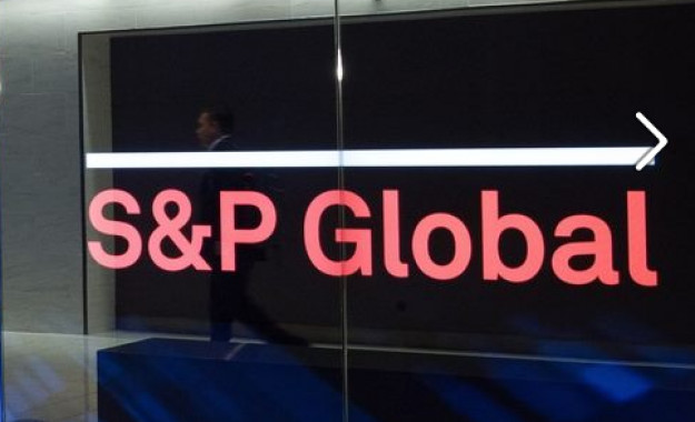 S&P: Στη χειρότερη κατηγορία κινδύνου οι ελληνικές τράπεζες